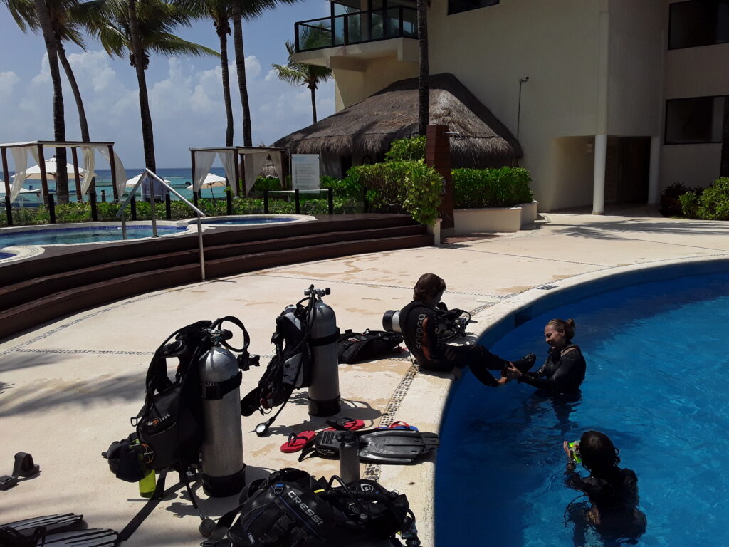 scuba diving training - open water course